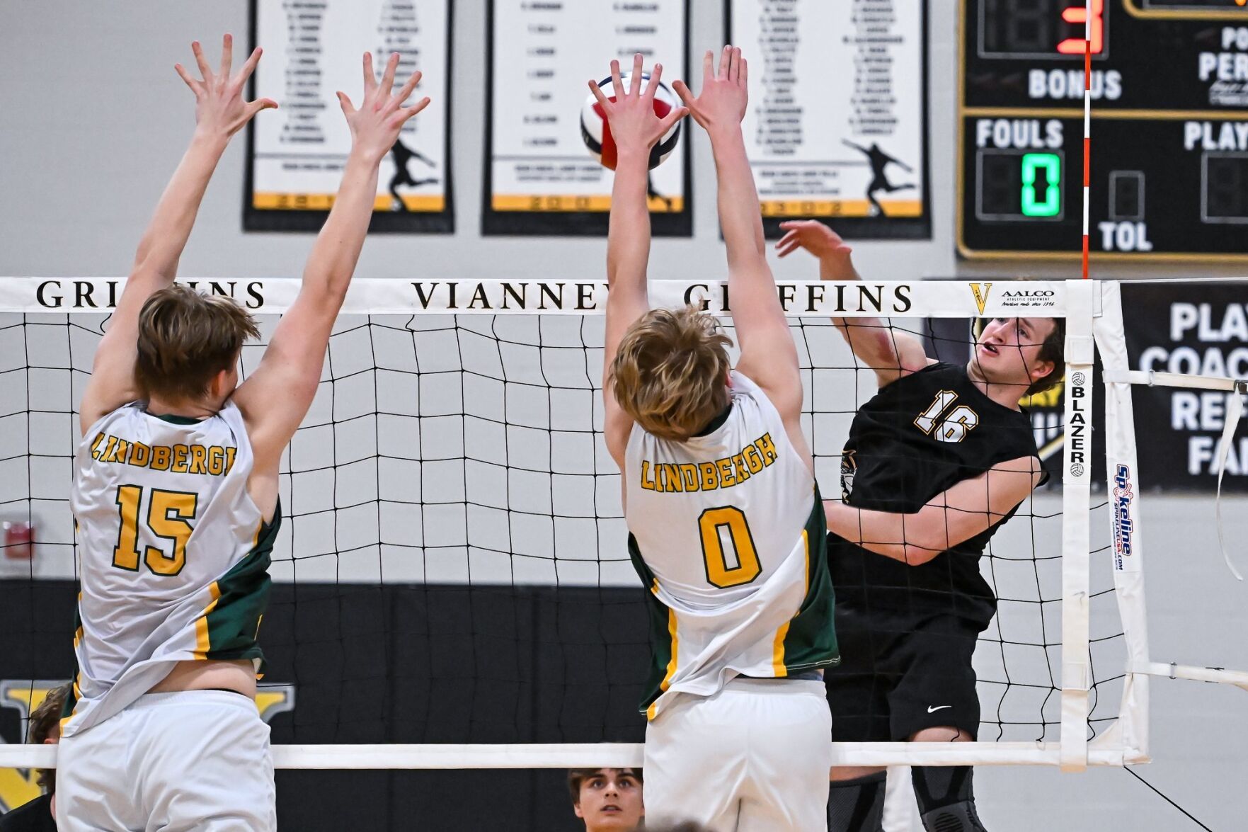 04/01/24 - Boys Volleyball Lindbergh at Vianney